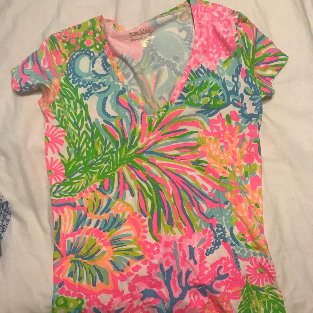 lilly pulitzer t shirt